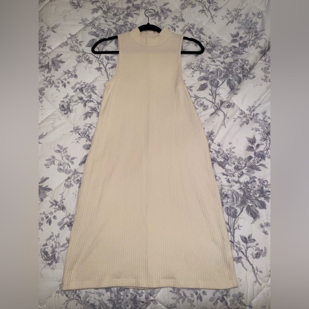 Old Navy Sleeveless Dress